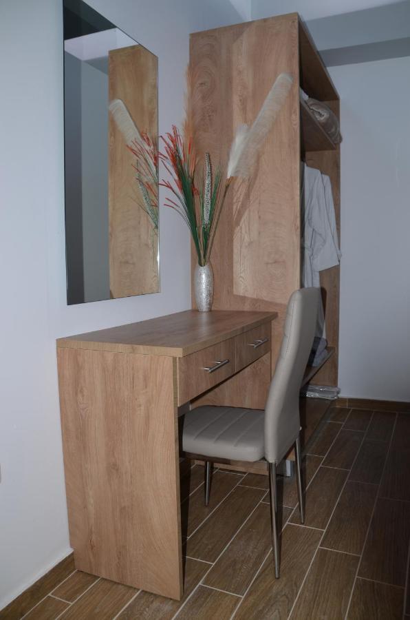 Hotel apartamentowy Zeus Throne *