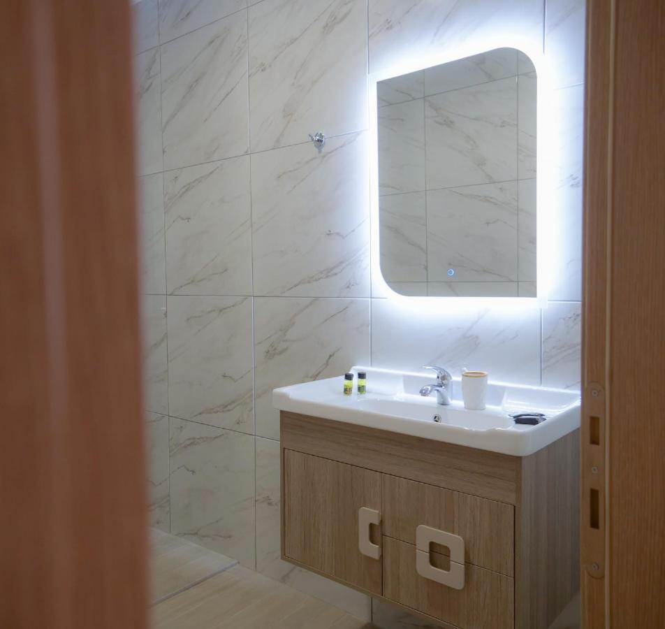 Hotel apartamentowy Zeus Throne Afión