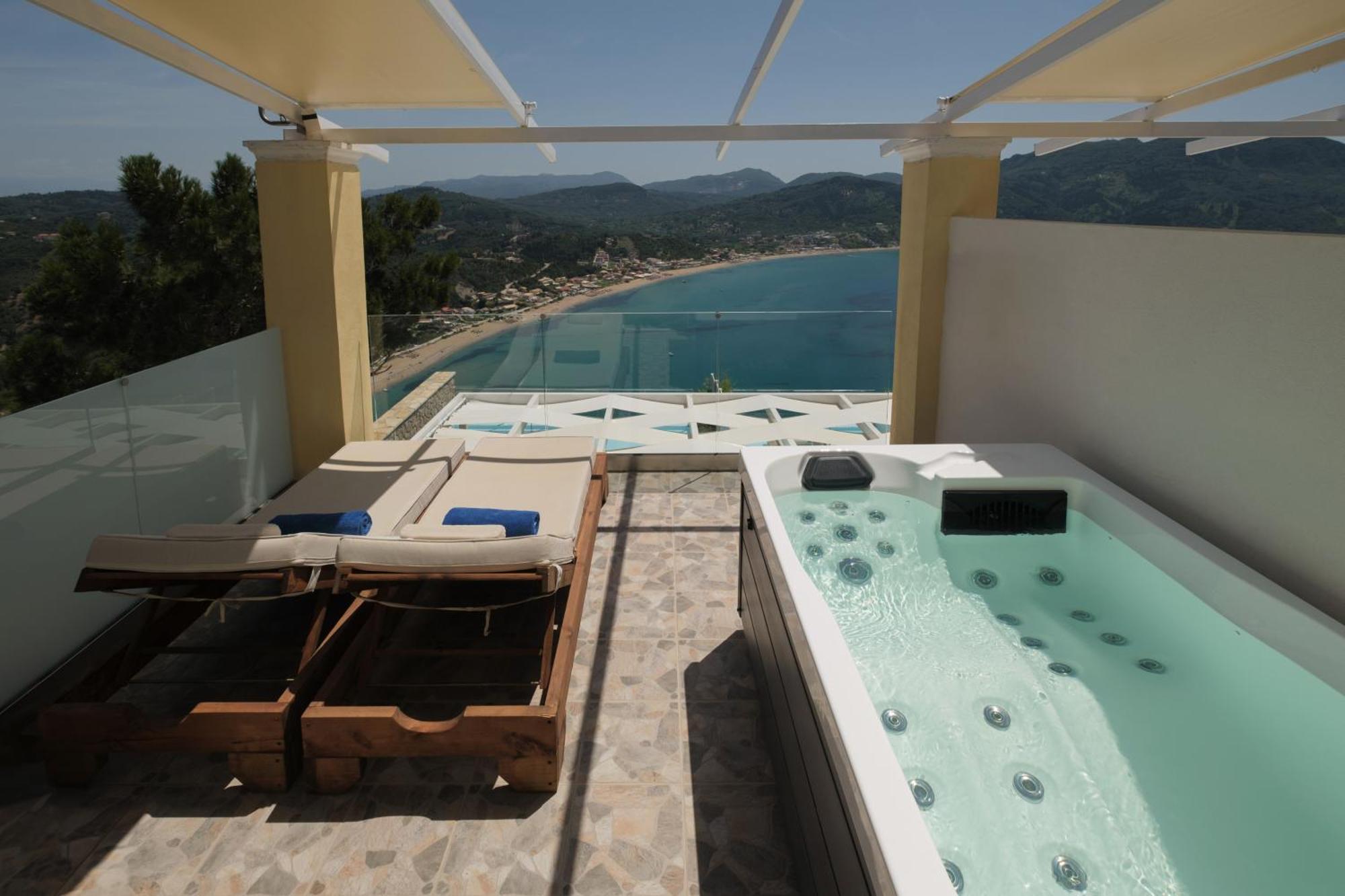 Zeus Throne Hotel apartamentowy *
